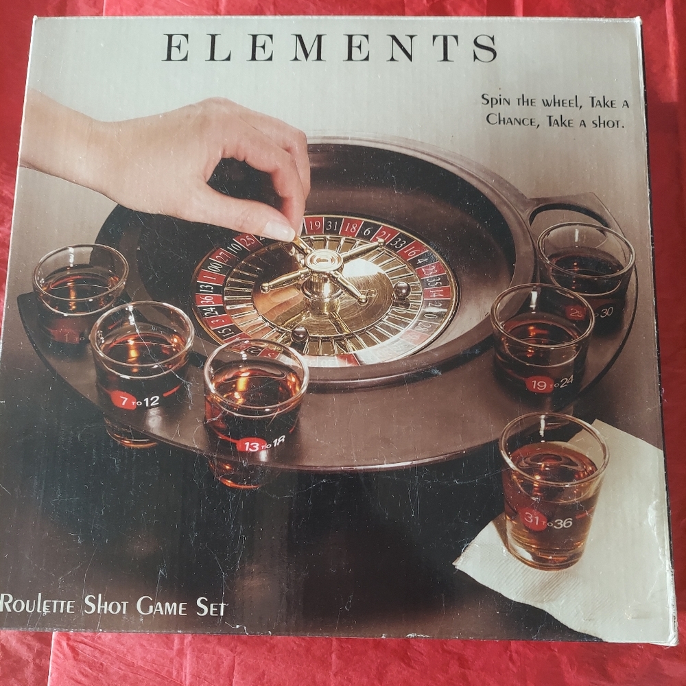 Roulette shot game set.
